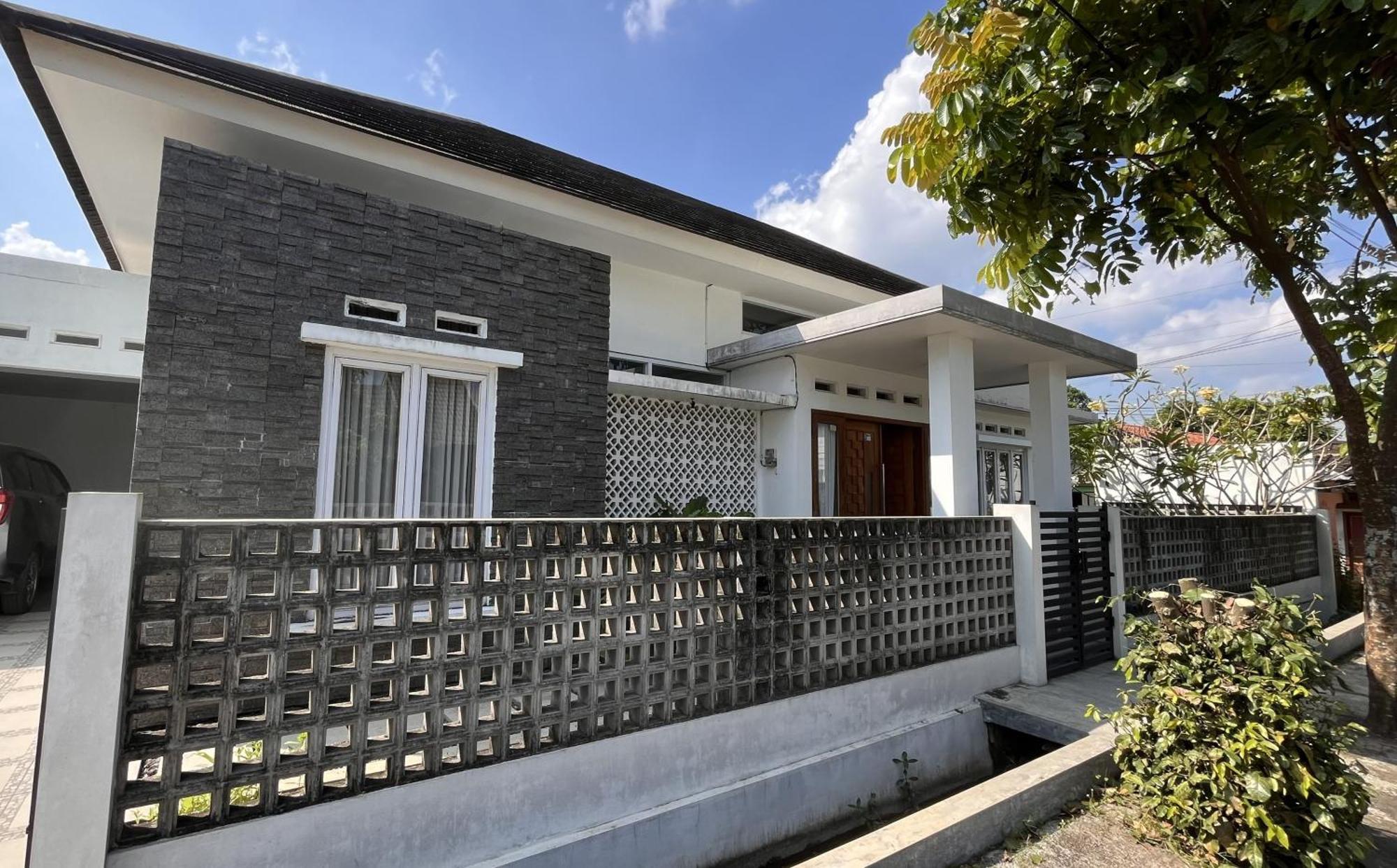 Hotel Sabbi'S House à Klaten Extérieur photo
